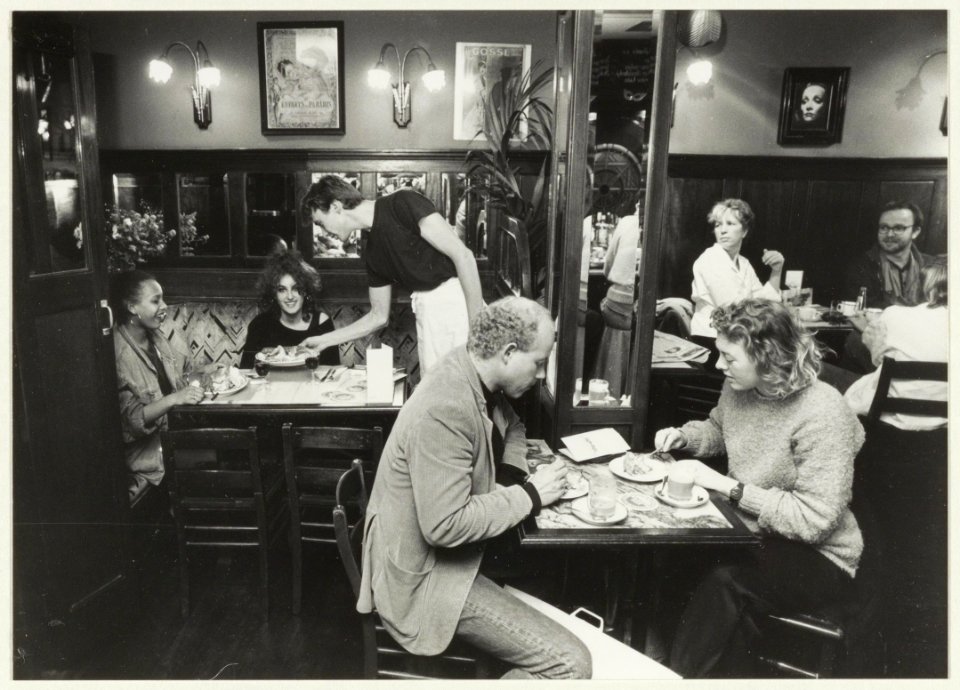 Café Mephisto, Grote Markt 29. NL-HlmNHA 5402366829631K