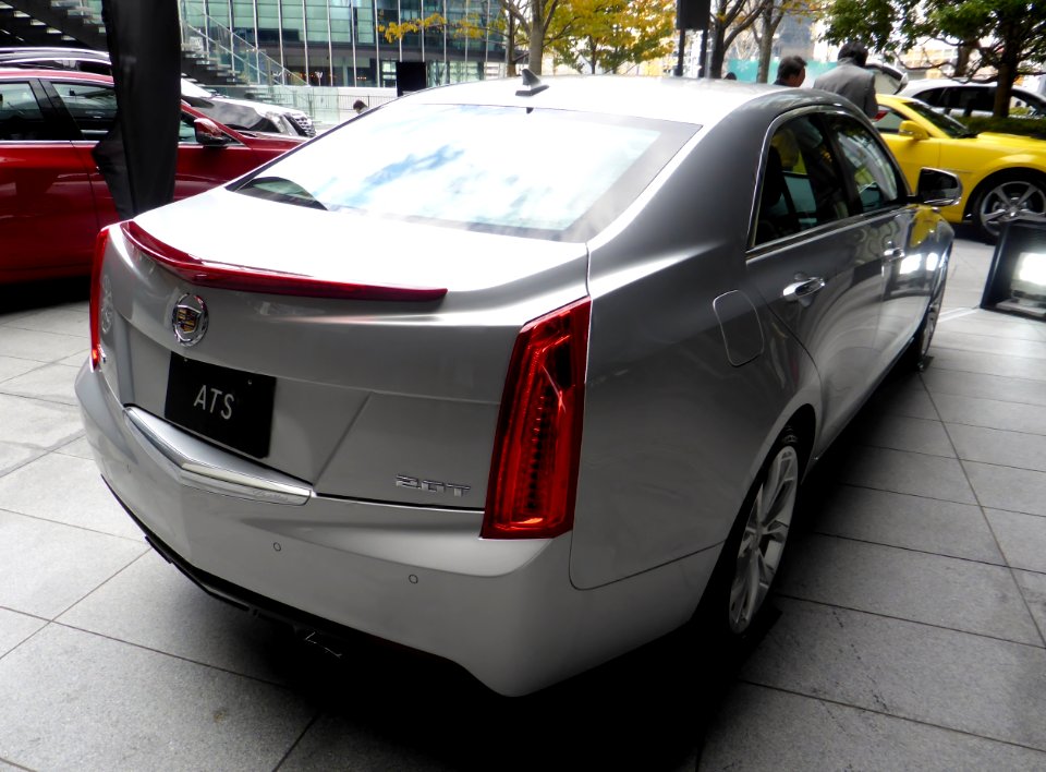 Cadillac ATS Performance (ABA-A1SL) rear