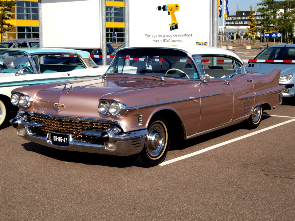 Cadillac Type 62 Sedan DR-86-47 pic5