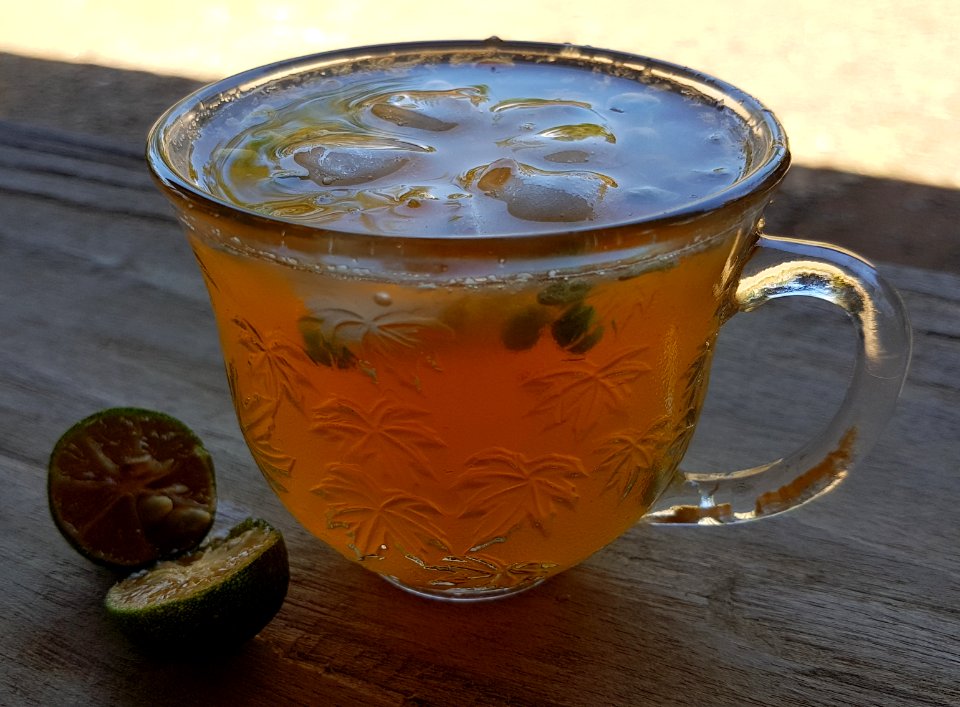 Calamansi juice (Filipino lemonade)