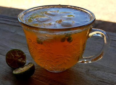 Calamansi juice (Filipino lemonade)