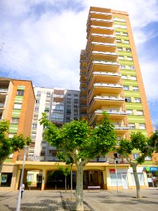 Calahorra - Torre de apartamentos en el Paseo del Mercadal 2