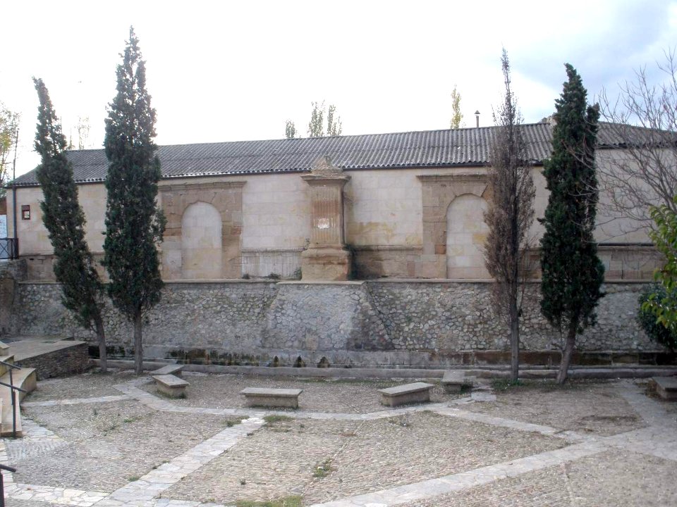 Calahorra - Fuente de los Trece Caños