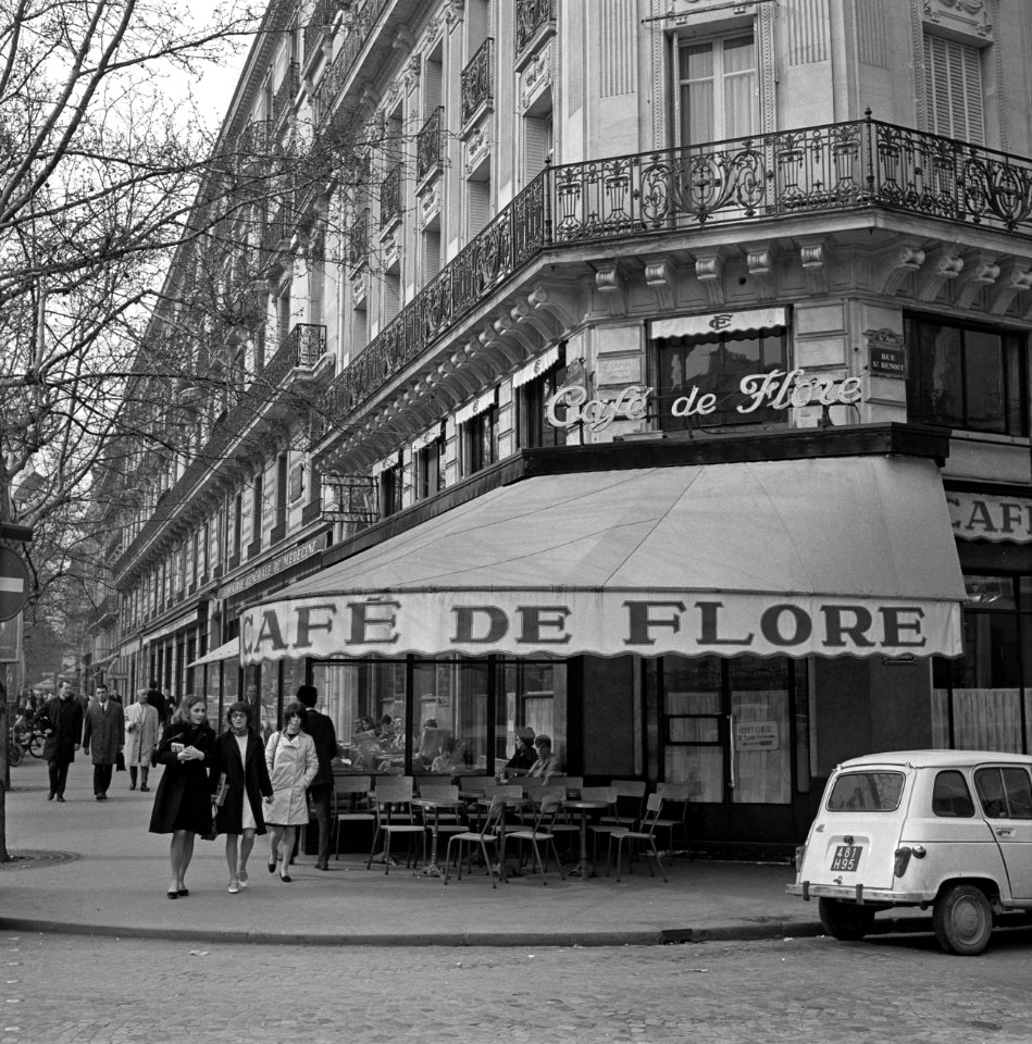 Café de Flore in Saint-Germain-des-Prés, Bestanddeelnr 254-0635