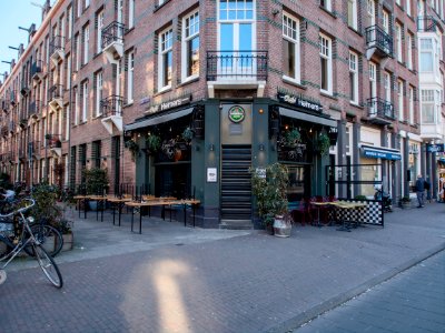 Café Helmers, Eerste Helmersstraat