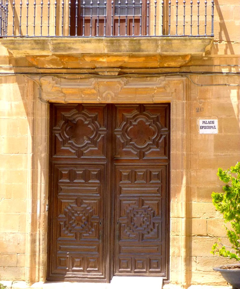 Calahorra - Palacio Episcopal 02
