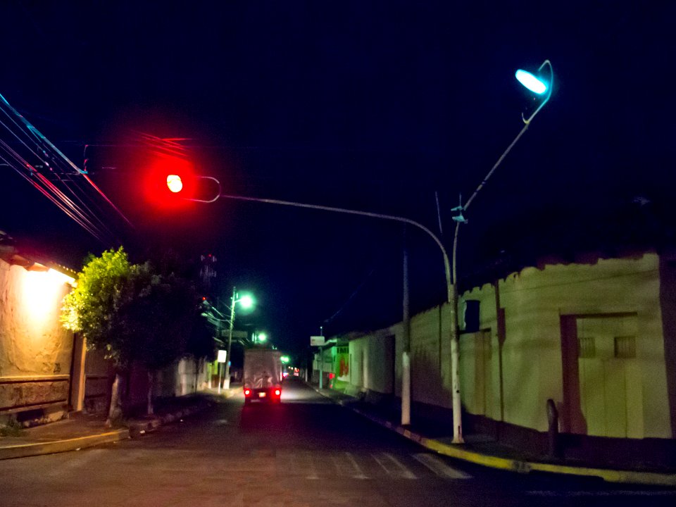 Calles de San Miguel El Salvador en la noche