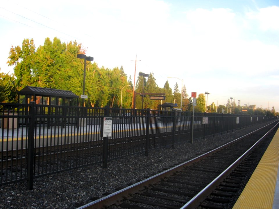 California Avenue Train Station 1274 13