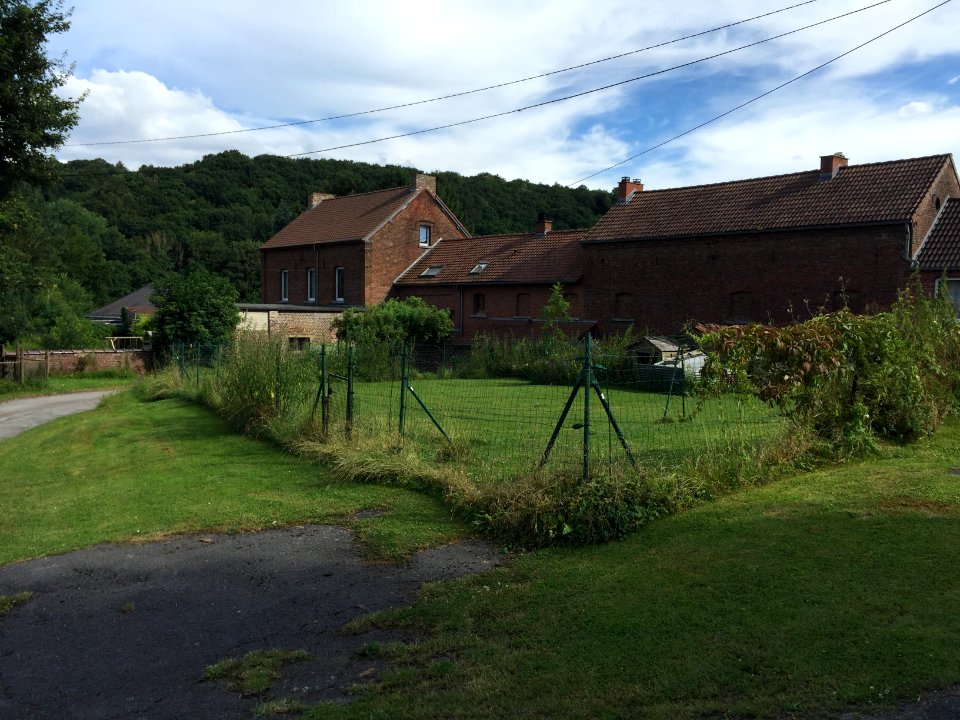 Carrefour chemin de Hameau et rue de Gomerée à Ham-sur-Heure 02