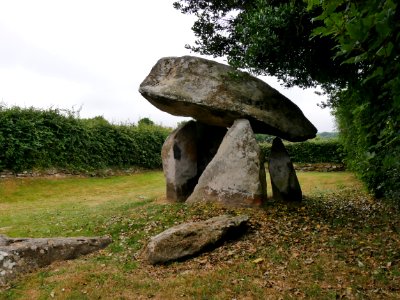 Carreg Coetan Arthur H4a
