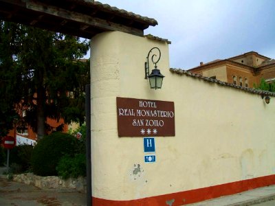 Carrión de los Condes - Hotel Real Monasterio San Zoilo 1