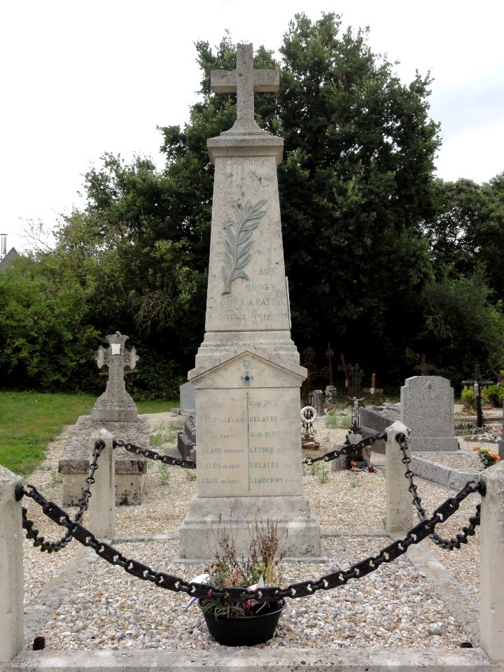 Carville-Pot-de-Fer (Seine-Mar.) monument aux morts