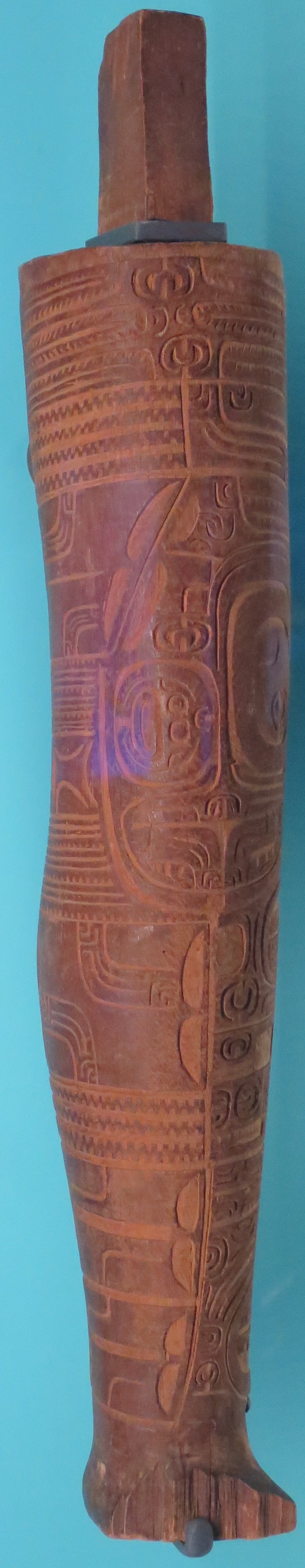 Carved leg, wood, Marquesas, Bishop Museum, accession 08682