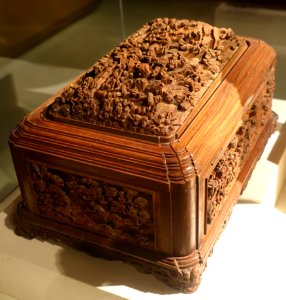 Carved wooden box, Kinh ethnic group, Quang Binh province - Vietnam National Museum of Fine Arts - Hanoi, Vietnam - DSC05212
