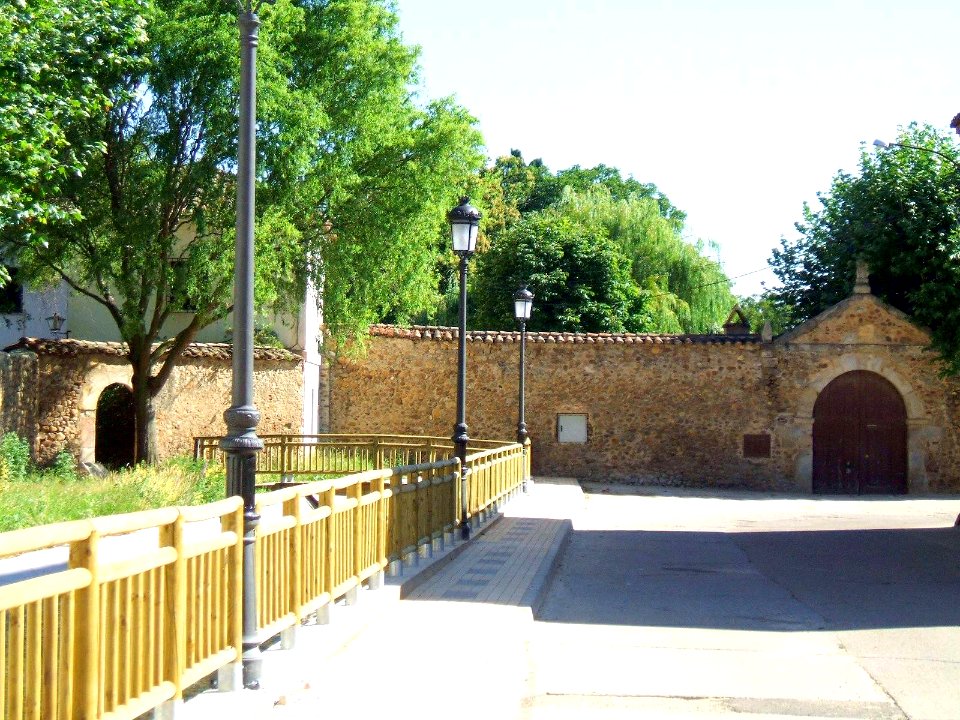 Carrizo de la Ribera - Monasterio de Santa María de Carrizo 02