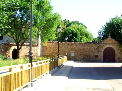 Carrizo de la Ribera - Monasterio de Santa María de Carrizo 02