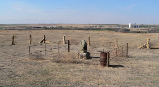 Carver homestead monument (Ness Co KS) looking NNW 1
