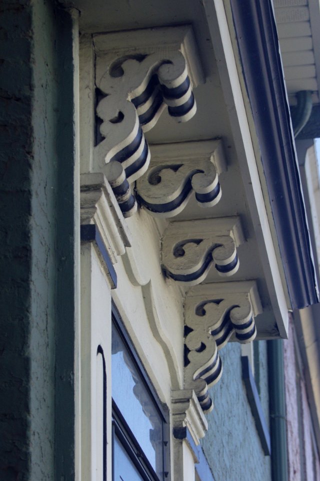 Carved Brackets, South Side, Pittsburgh, 2019-10-05