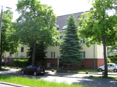 Carl-von-Ossietzky-Straße 48-50