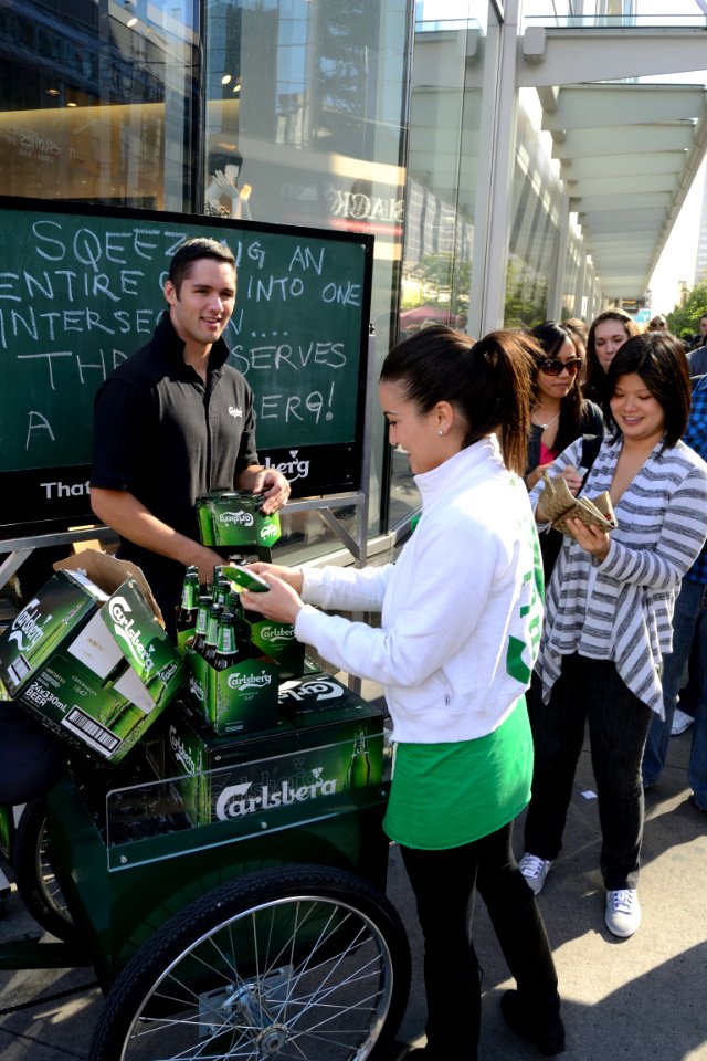 CarlsbergFreeBeerToronto