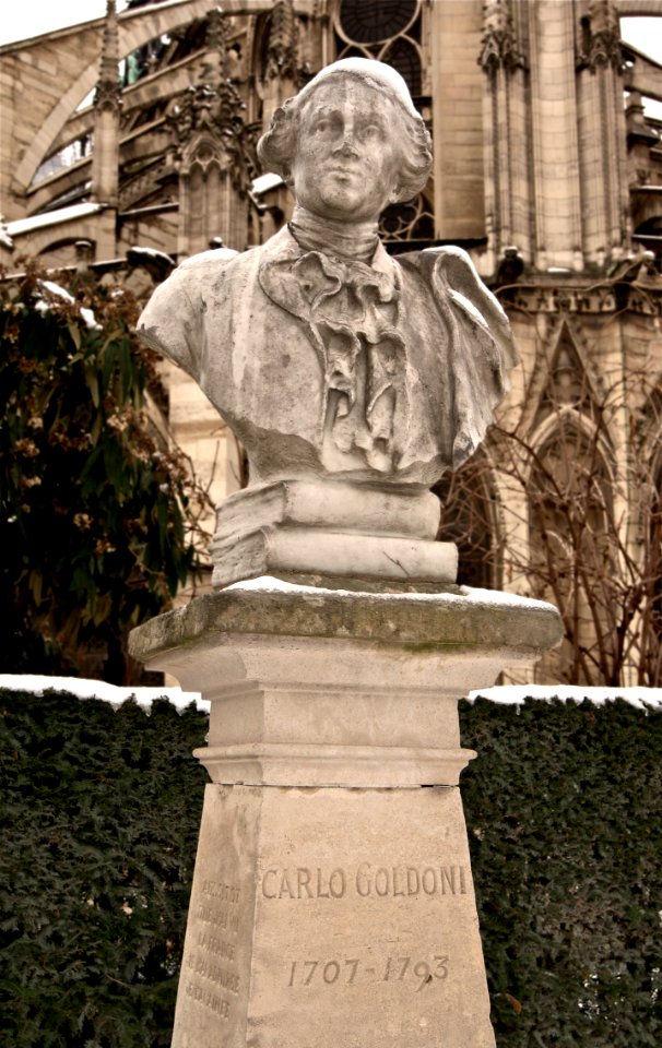 Carlo Goldoni buste neige