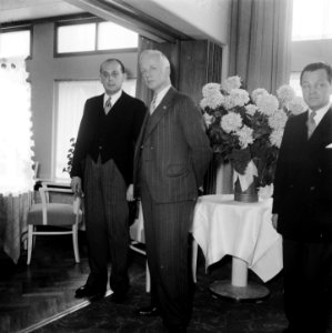 Carlton Hotel opening foyer. Opening, Bestanddeelnr 905-3652