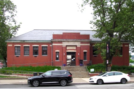 Carnegie Library, South Side branch, 2021-07-02