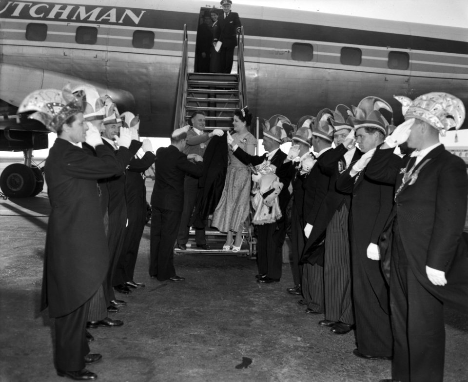 Carnavalsprins Joop Knooren uit Klimmen (U) emigreert naar Nieuw Zeeland, Bestanddeelnr 909-4791