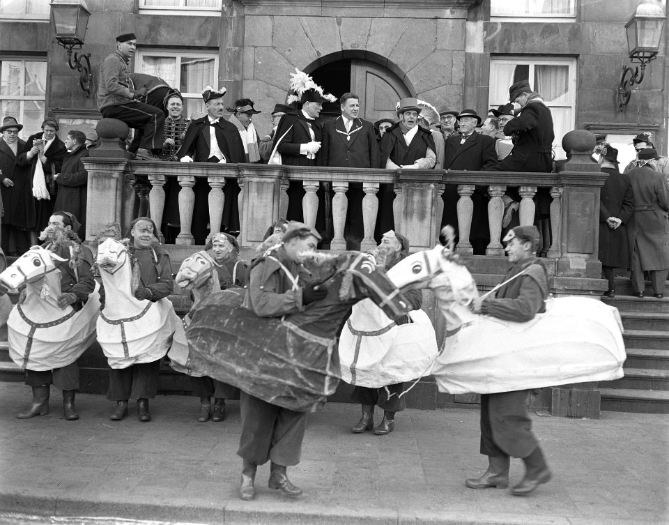 Carnaval Oeteldonk Den Bosch en Bergen op Zoom, Bestanddeelnr 907-5873