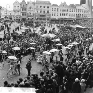 Carnaval in Den Bosch, Bestanddeelnr 918-8159
