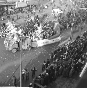 Carnaval 1963. Oeteldonk op zijn kop. Carnaval Oeteldonk, Bestanddeelnr 914-8675