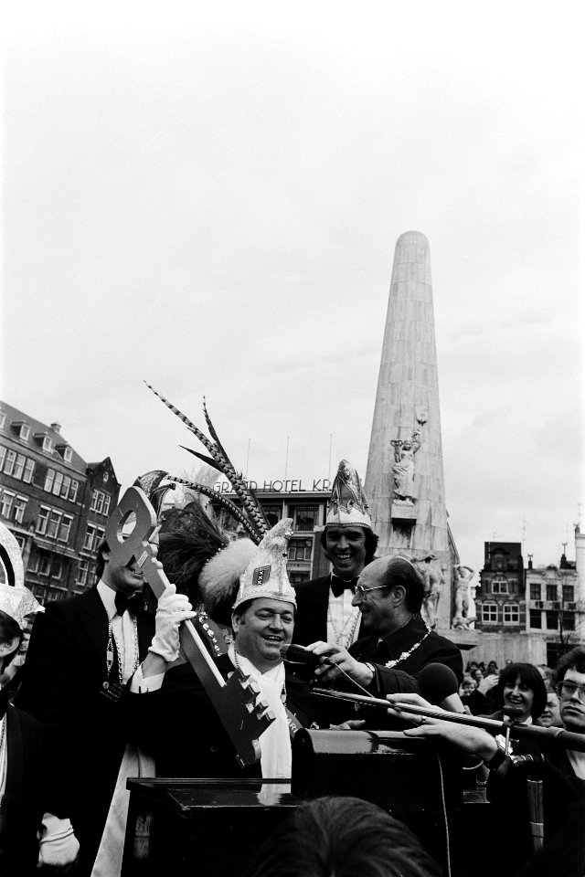 Carnaval in Amsterdam, opdracht Firma Kalmhout en van Niel Prins Carnaval ( Wi, Bestanddeelnr 930-6650
