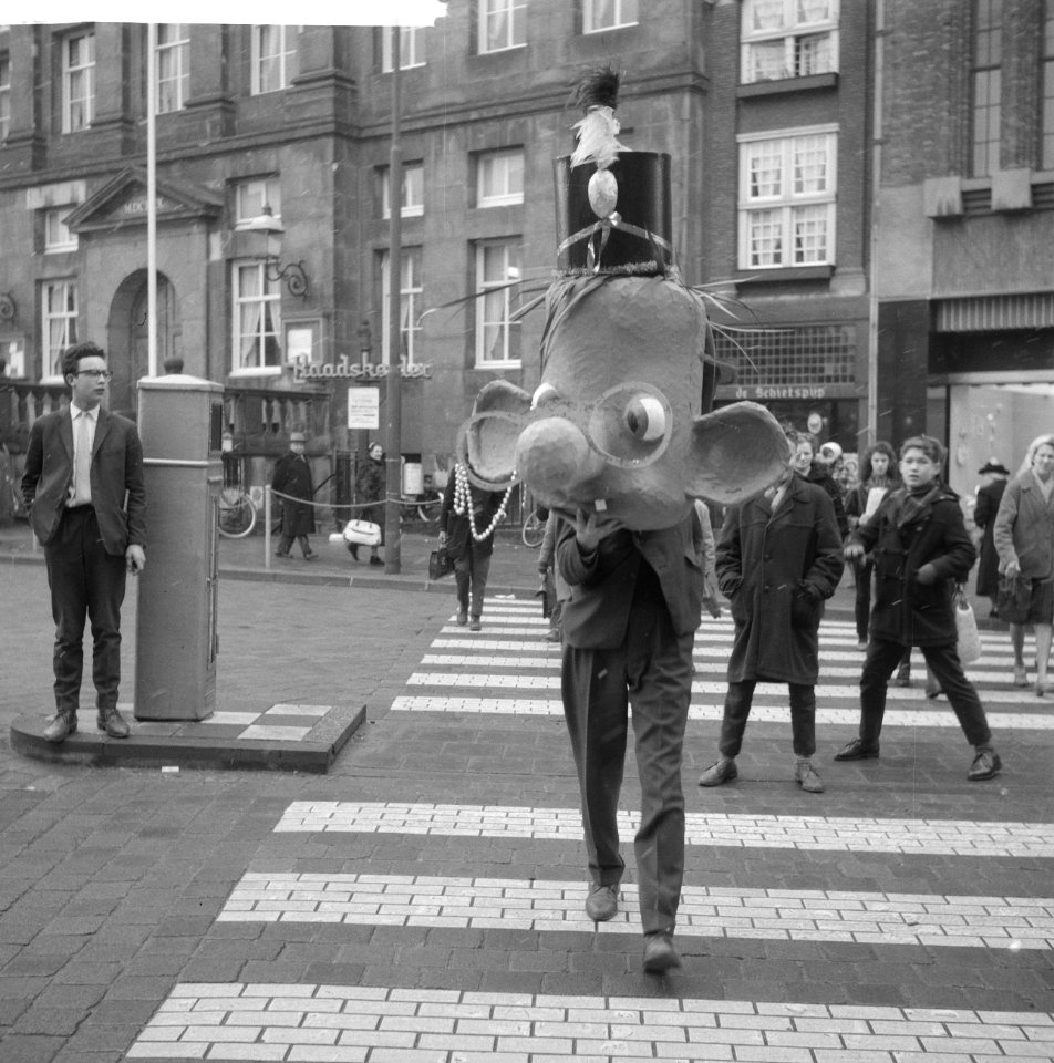 Carnaval (klaar.....over) in Den Bosch, Bestanddeelnr 913-5962