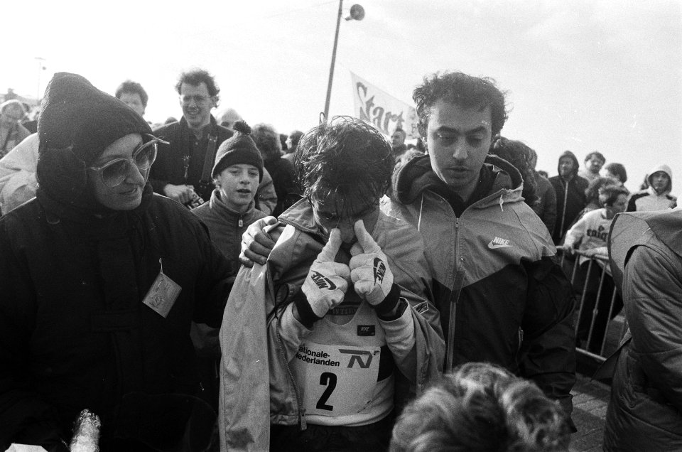 Carlos Lopez teleurgesteld na het behalen van de 4e plaats, Bestanddeelnr 933-5334