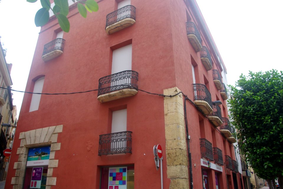 Casa al carrer de la Font