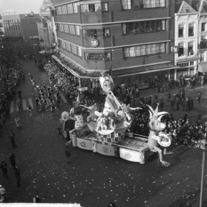 Carnaval 1963. Oeteldonk op zijn kop. Carnaval Oeteldonk, Bestanddeelnr 914-8676