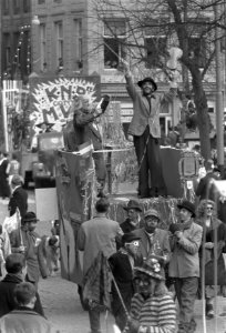 Carnaval 1960 - Carnavalsoptocht in Maastricht, Bestanddeelnr 911-0555