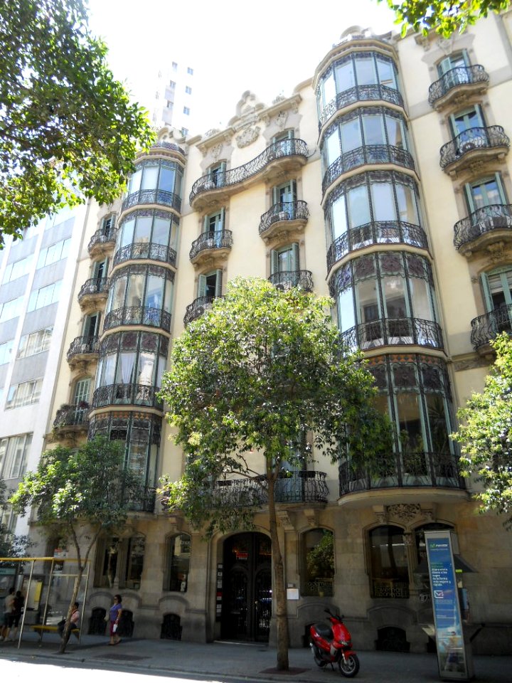Casa Pares de Plet 1-Barcelona (Catalonia)