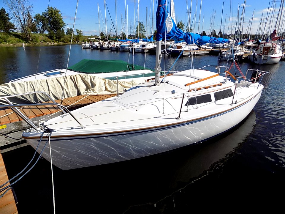 Catalina 22 sailboat 4180