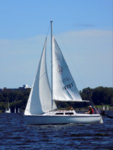 Catalina 22 sailboat 4041