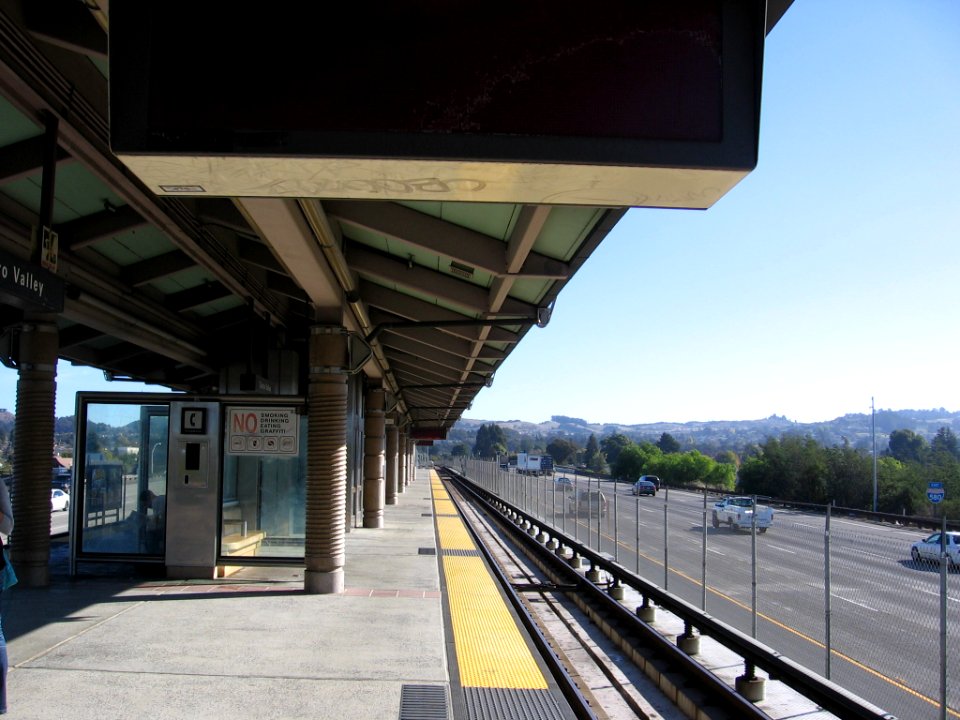 Castro Valley station 2824 22