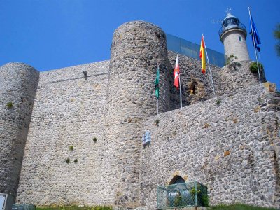 Castro-Urdiales - Castillo-Faro 05