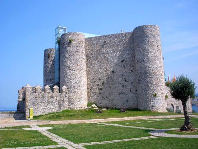 Castro-Urdiales - Castillo-Faro 06