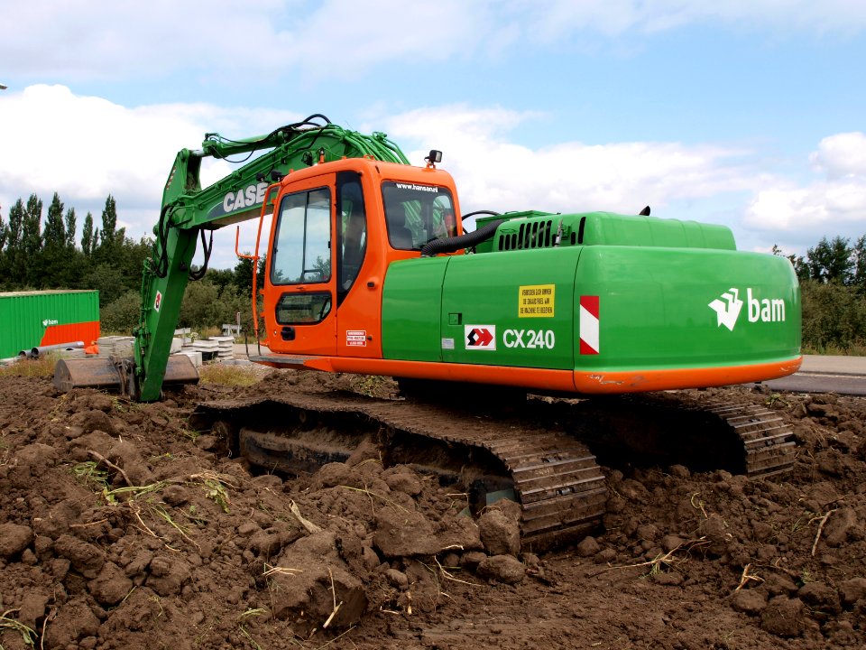 Case CX240 owned by BAM