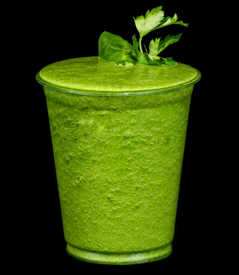 Spinach beverage detox