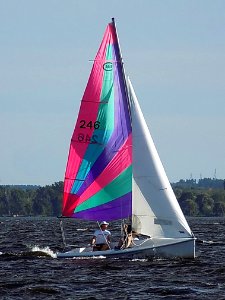 Catalina 16.5 sailboat 4133