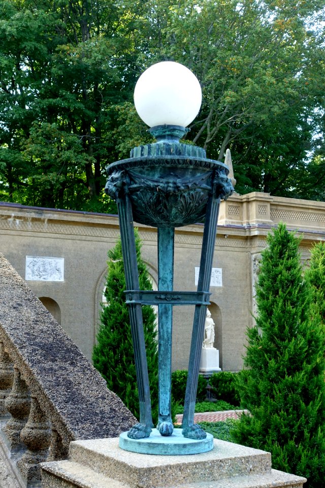 Casino lamp - Castle Hill on the Crane Estate - Ipswich, Massachusetts, USA - DSC06387
