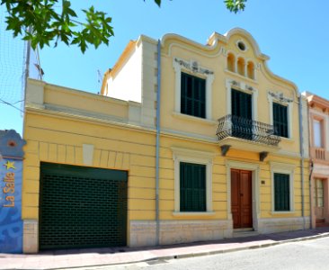 Cassà de la Selva, Carrer ample, 28 (3)