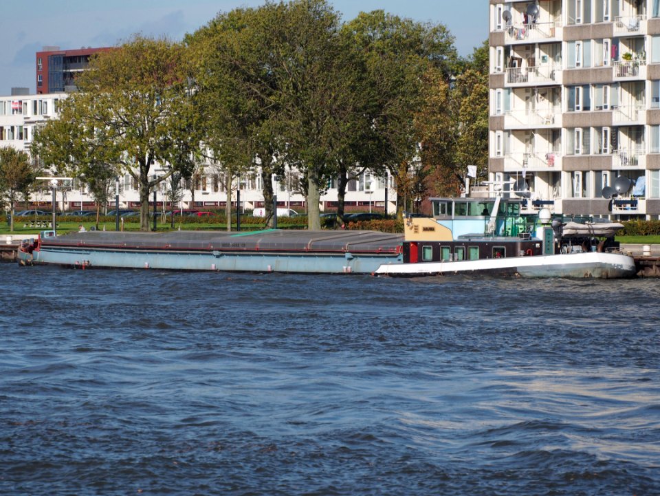 Cassandra (ENI 06002342) at the Amsterdam-Rhine Canal, pic1