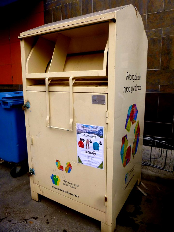 Castejón (Navarra) - Reciclaje de residuos urbanos 02
